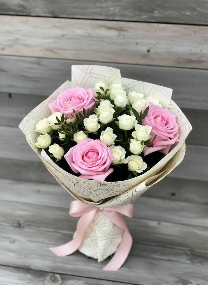 Букет цветов из: Розы в Новоульяновском