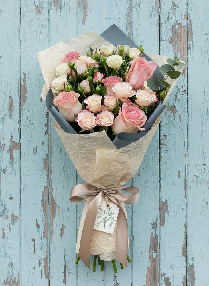 Букет цветов из: Розы в Новоульяновском