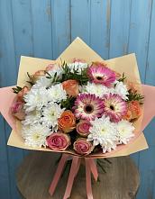 Букет цветов из:  Розы, Герберы и Хризантемы в Новоульяновском