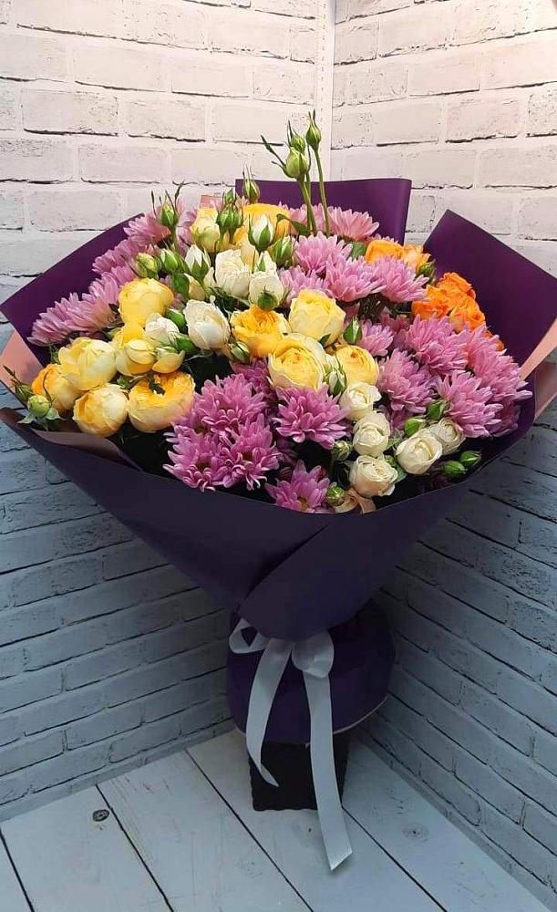 Букет цветов из: Хризантемы и Розы в Новоульяновском
