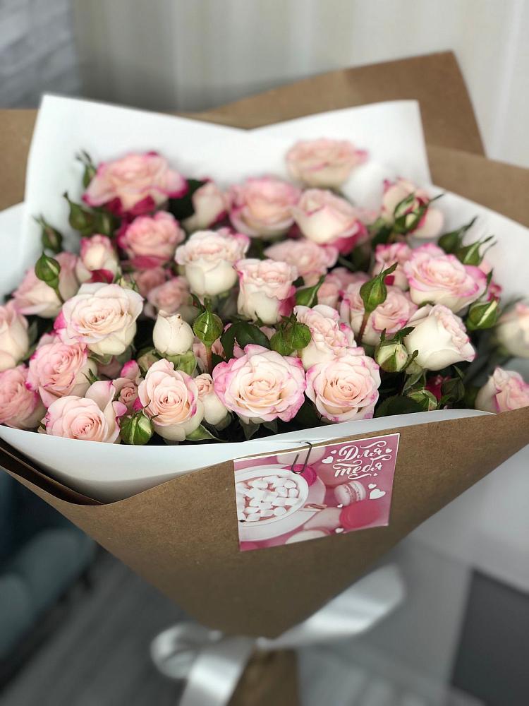 Букет цветов из: Розы в Новоульяновском