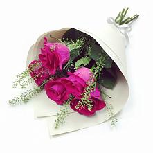 Букет цветов из:  Розы в Новоульяновском