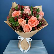 Букет цветов из:  Розы и Альстромерии в Новоульяновском