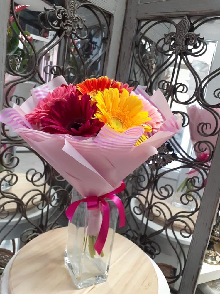 Букет цветов из: Герберы в Новоульяновском