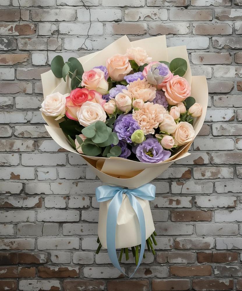 Букет цветов из: Розы, Лизиантусы и Гвоздики в Новоульяновском