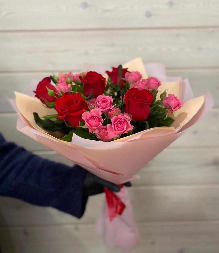 Букет цветов из: Розы в Новоульяновском